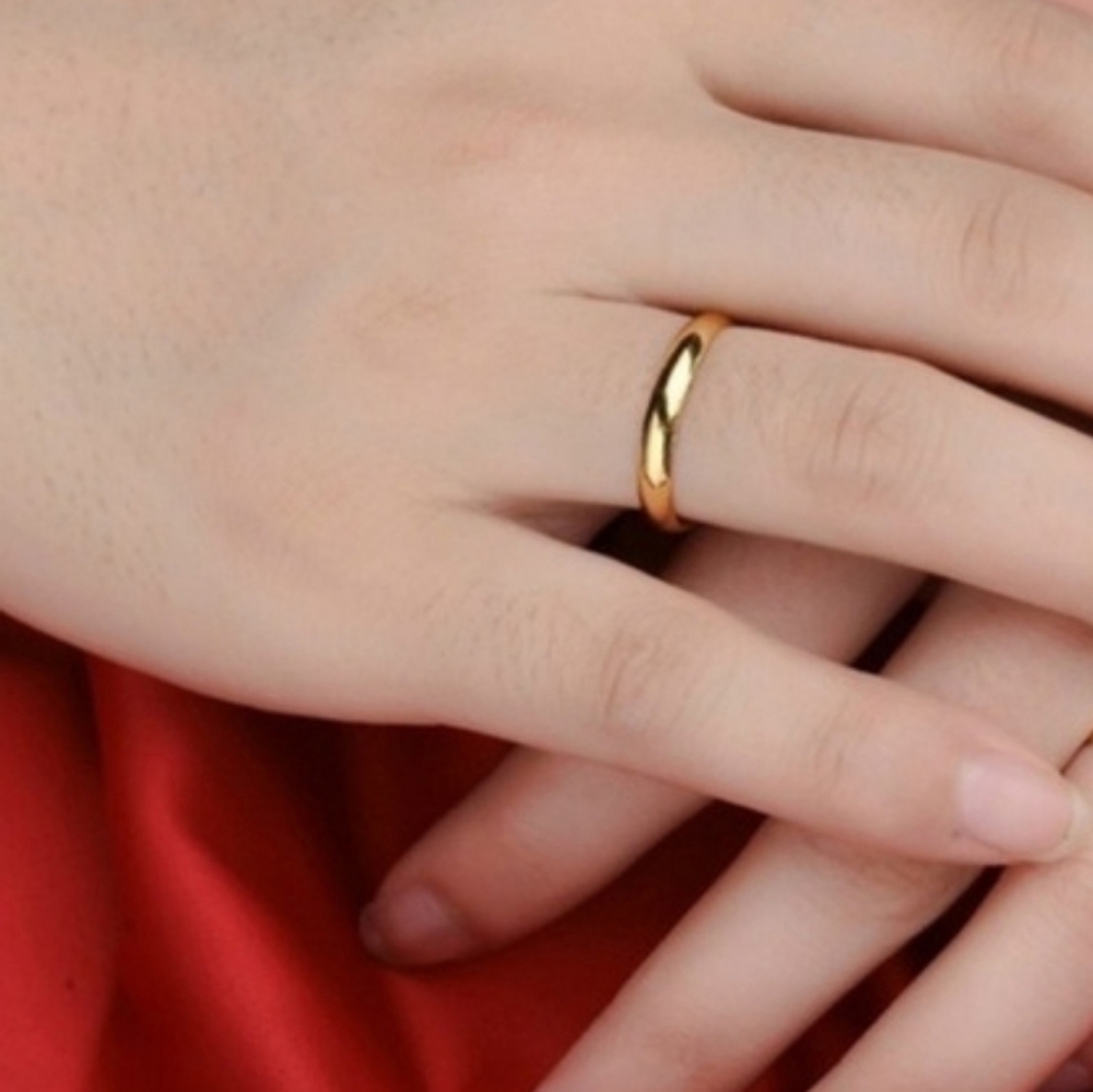 Gold wedding band size 8